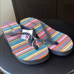❤️NWT SIZE 8 wedge heel Colorful Striped Sandals